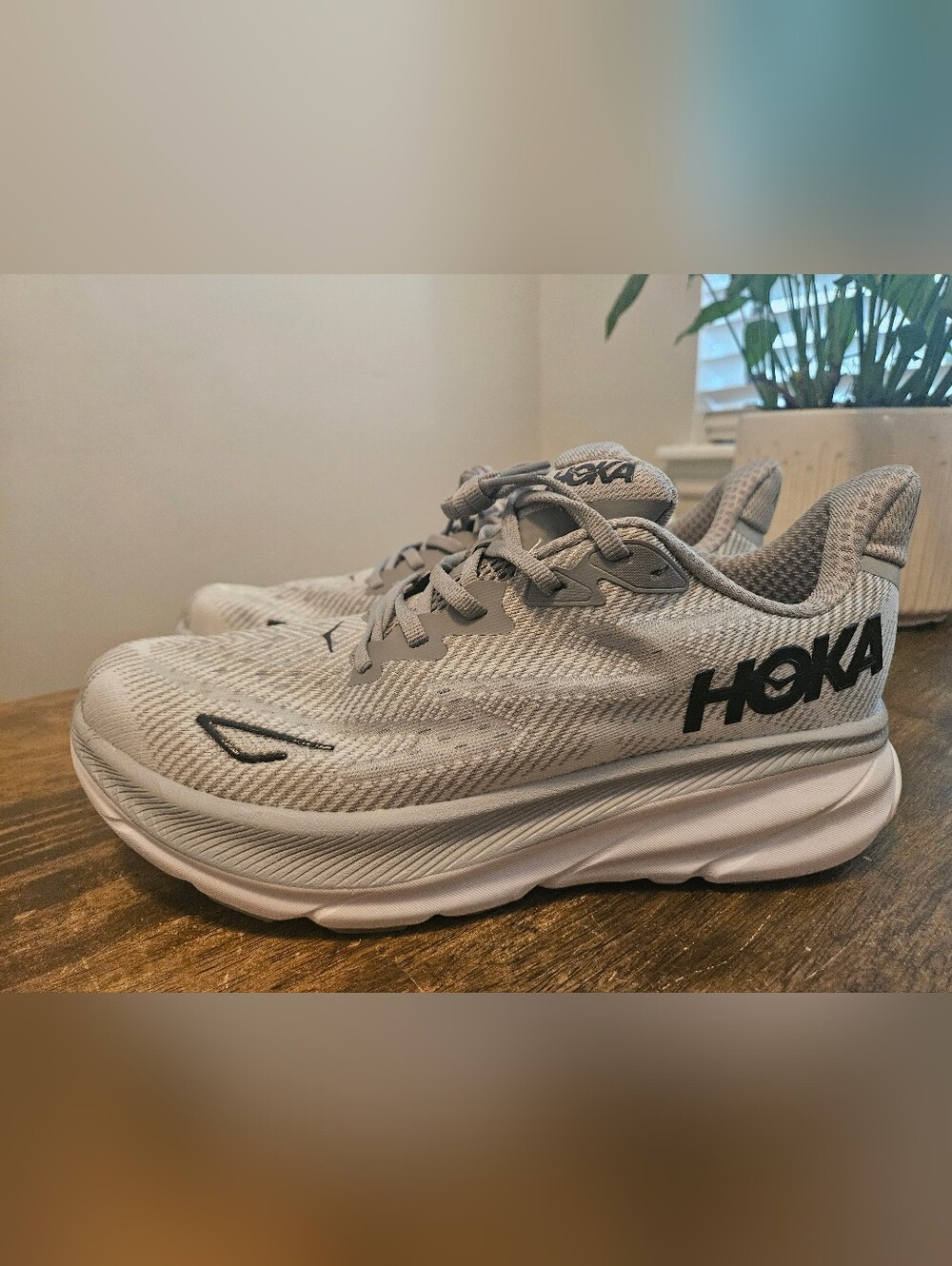 HOKA Clifton 9 Men's Running Shoes in Light Gray